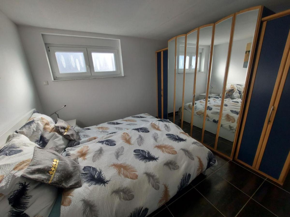 Lovely Appartment With Private Patio And Private Entrance In Luxembourg 60M2 Saeul Extérieur photo